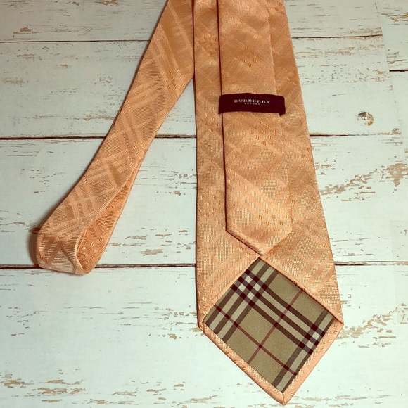 Burberry π― Silk Brocade Menβs Tie